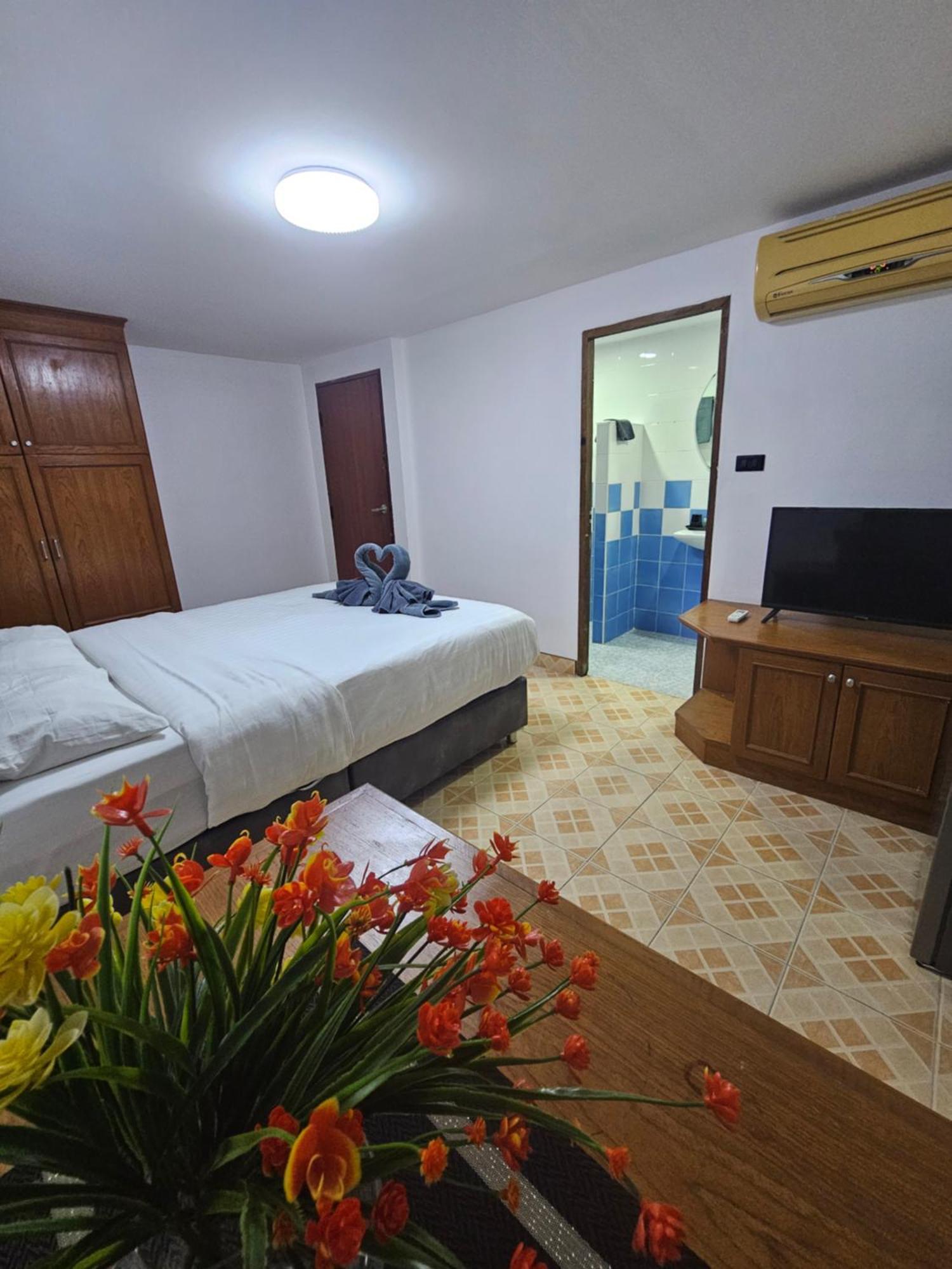 Candy Beach Seaview Jomtien Extérieur photo