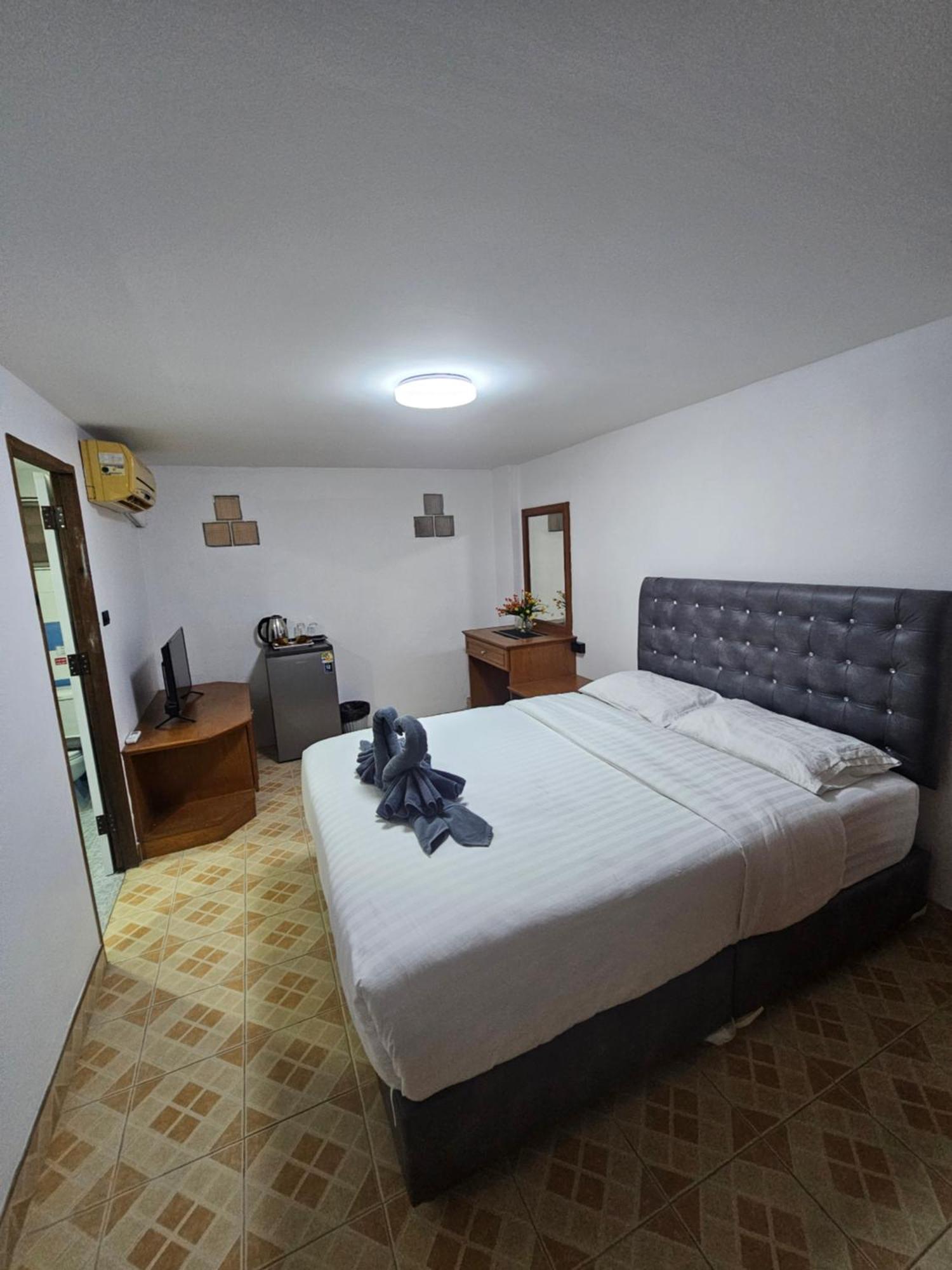 Candy Beach Seaview Jomtien Extérieur photo