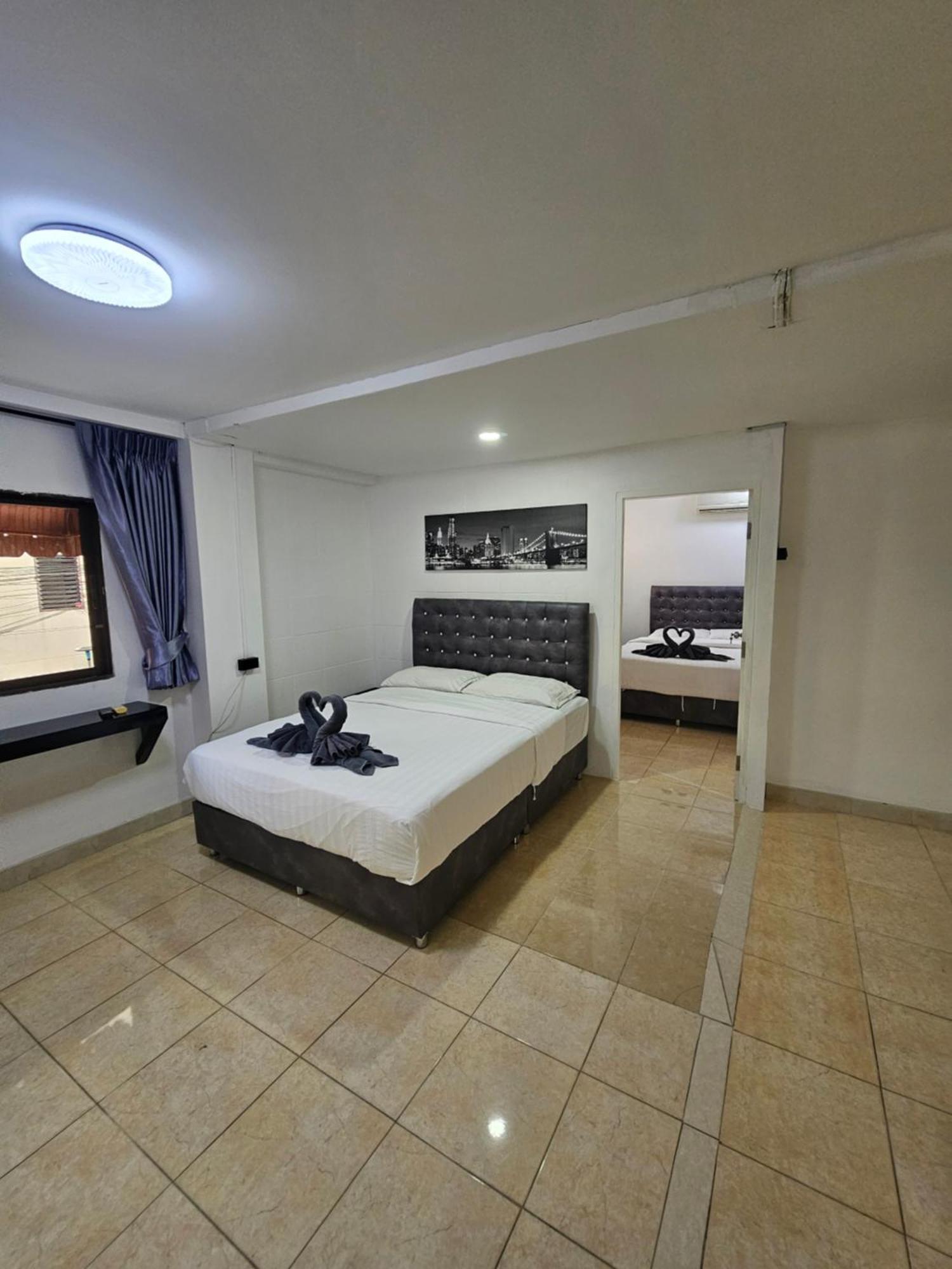 Candy Beach Seaview Jomtien Extérieur photo