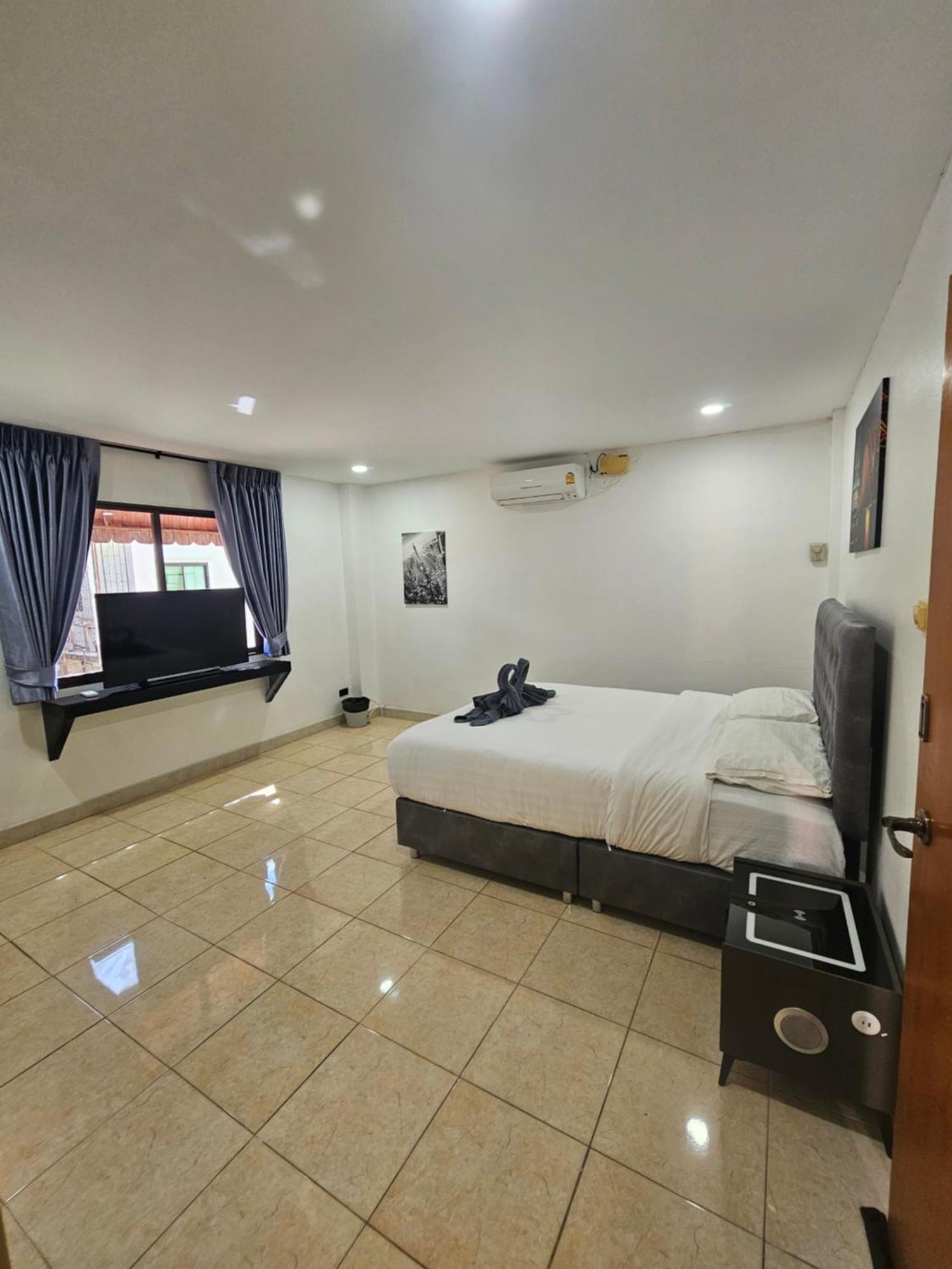 Candy Beach Seaview Jomtien Extérieur photo